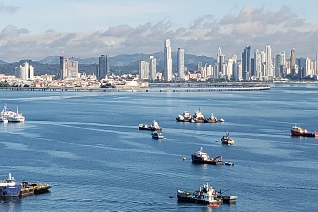 panama skyline bay view isla perico amador