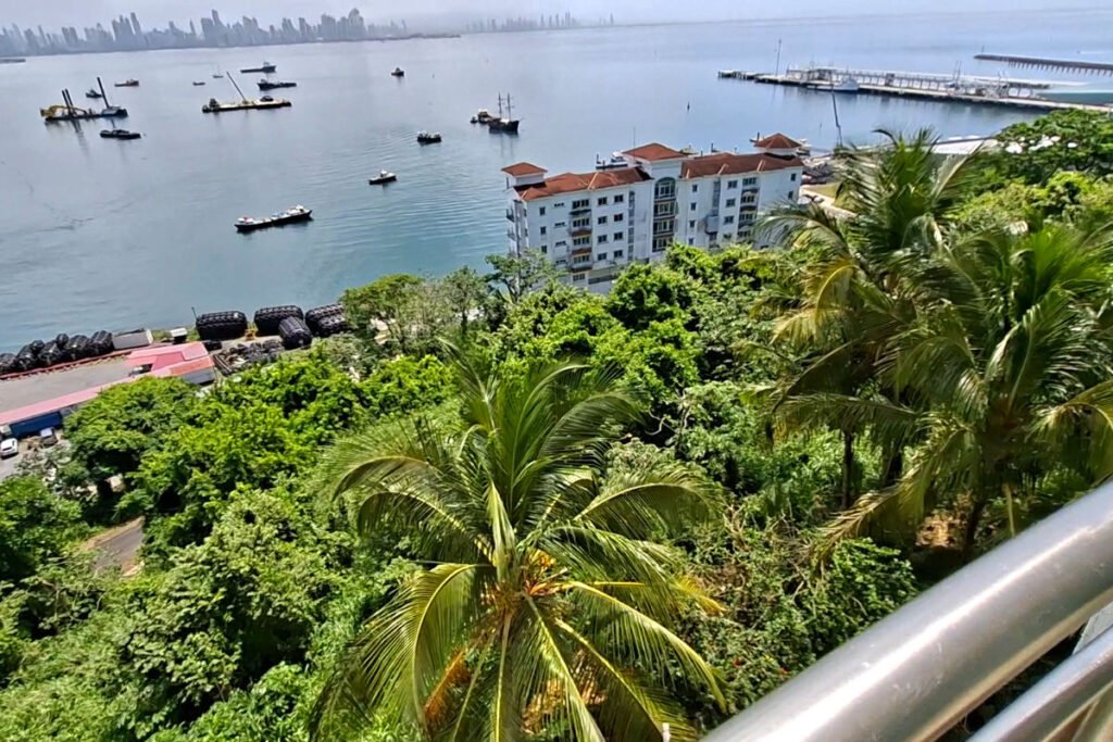tranquil location in panama